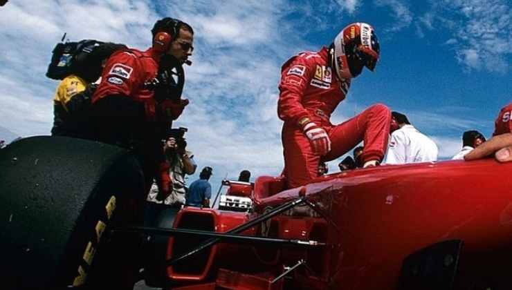Michael Schumacher corsa sulla Ferrari 