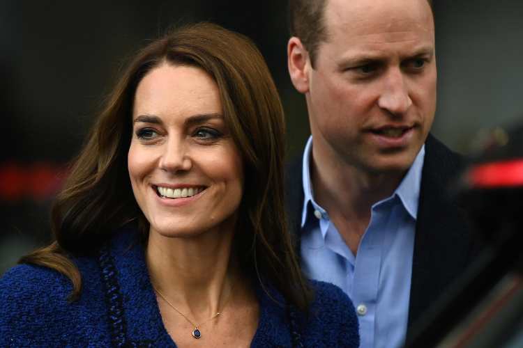 Kate Middleton influenza Royal family