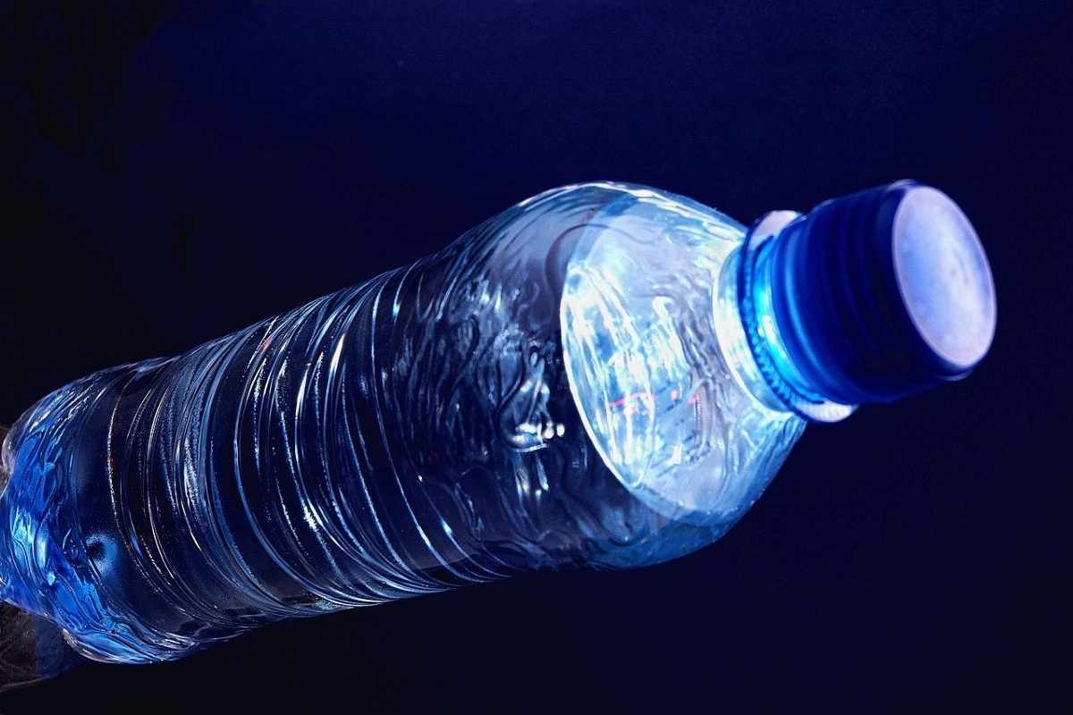 quanta acqua bere al giorno come idratarsi al meglio