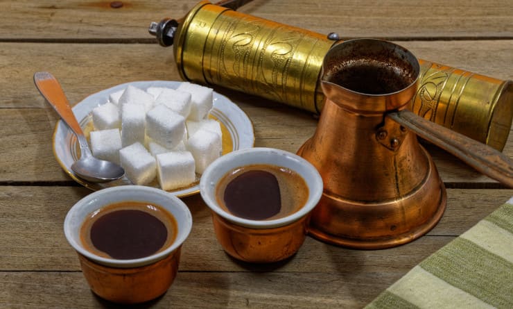 preparare caffè turco