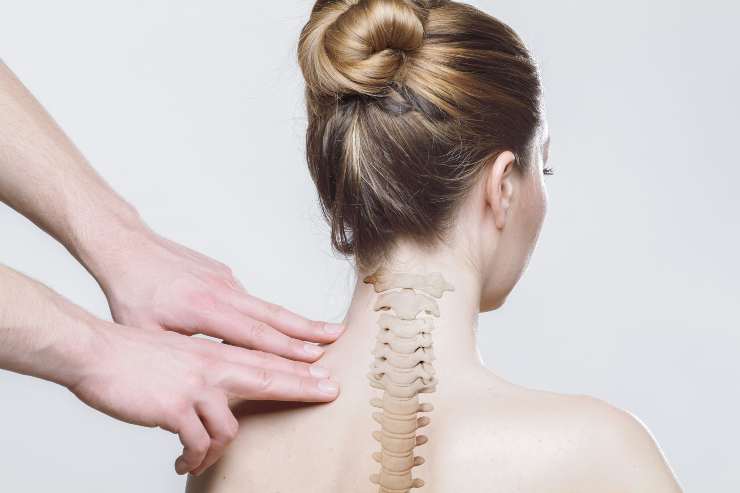 Dolore al collo e spina dorsale possono essere pericolosi